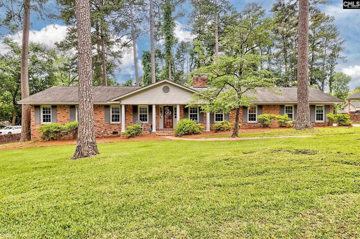1108 Tarrytown Lane