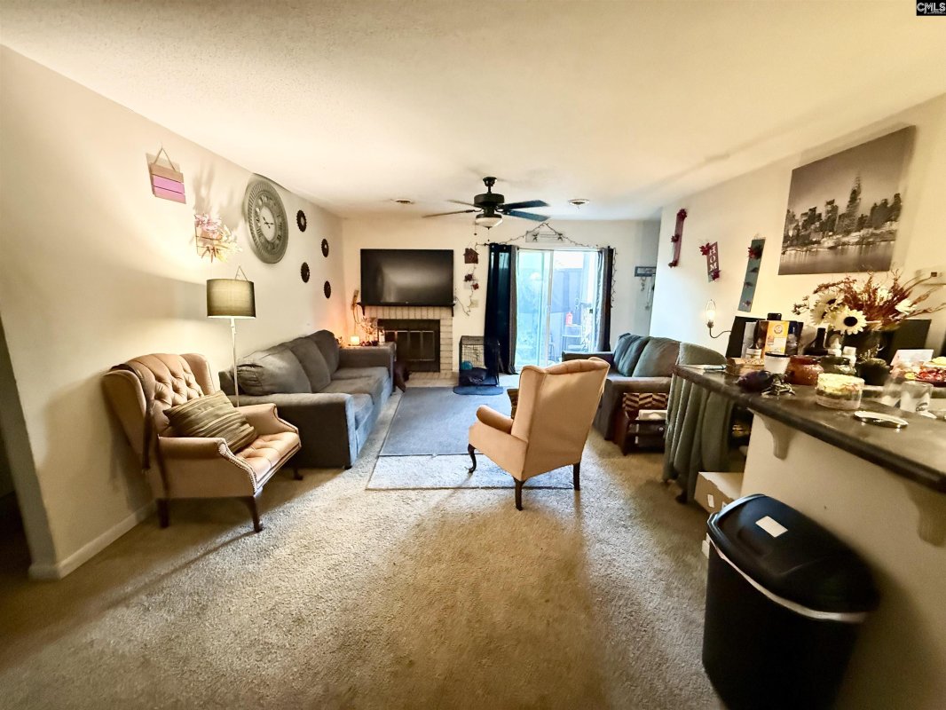 1211 Metze Road E1