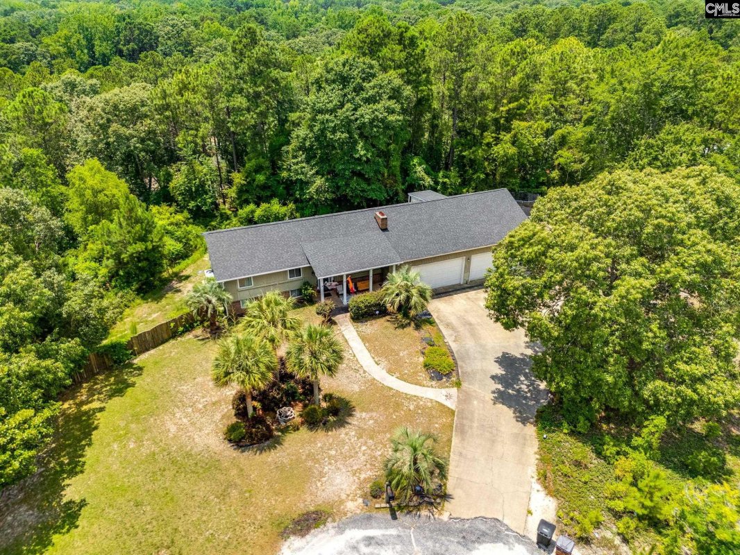 1037 Ridgeview Circle
