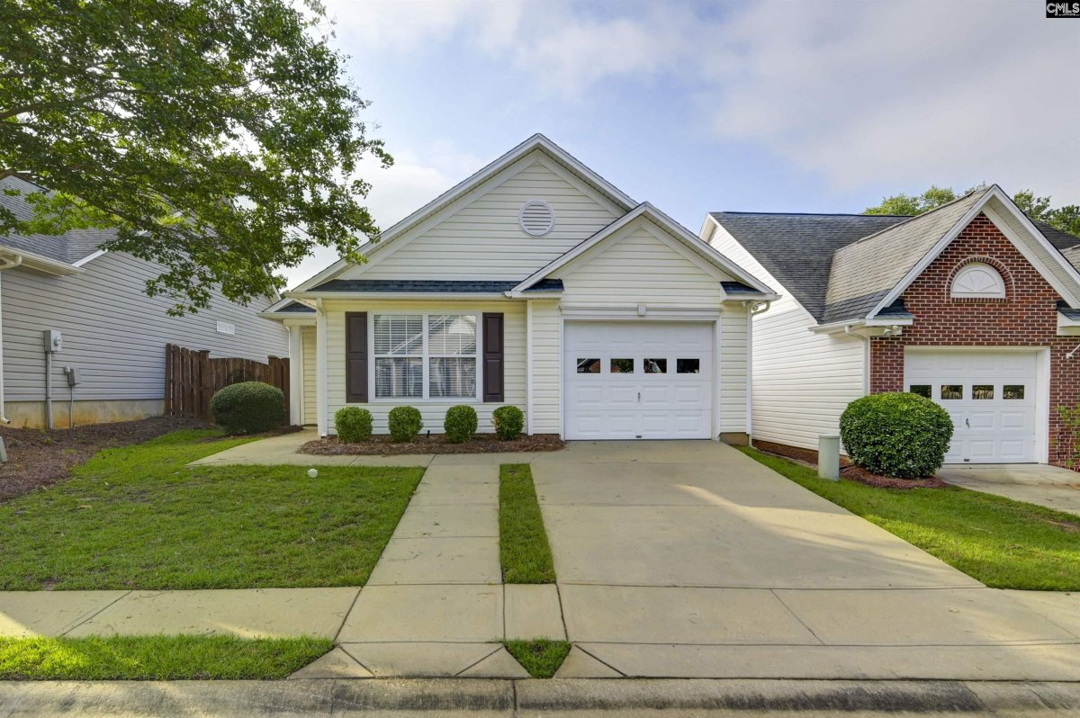 102 Woodlilly Lane