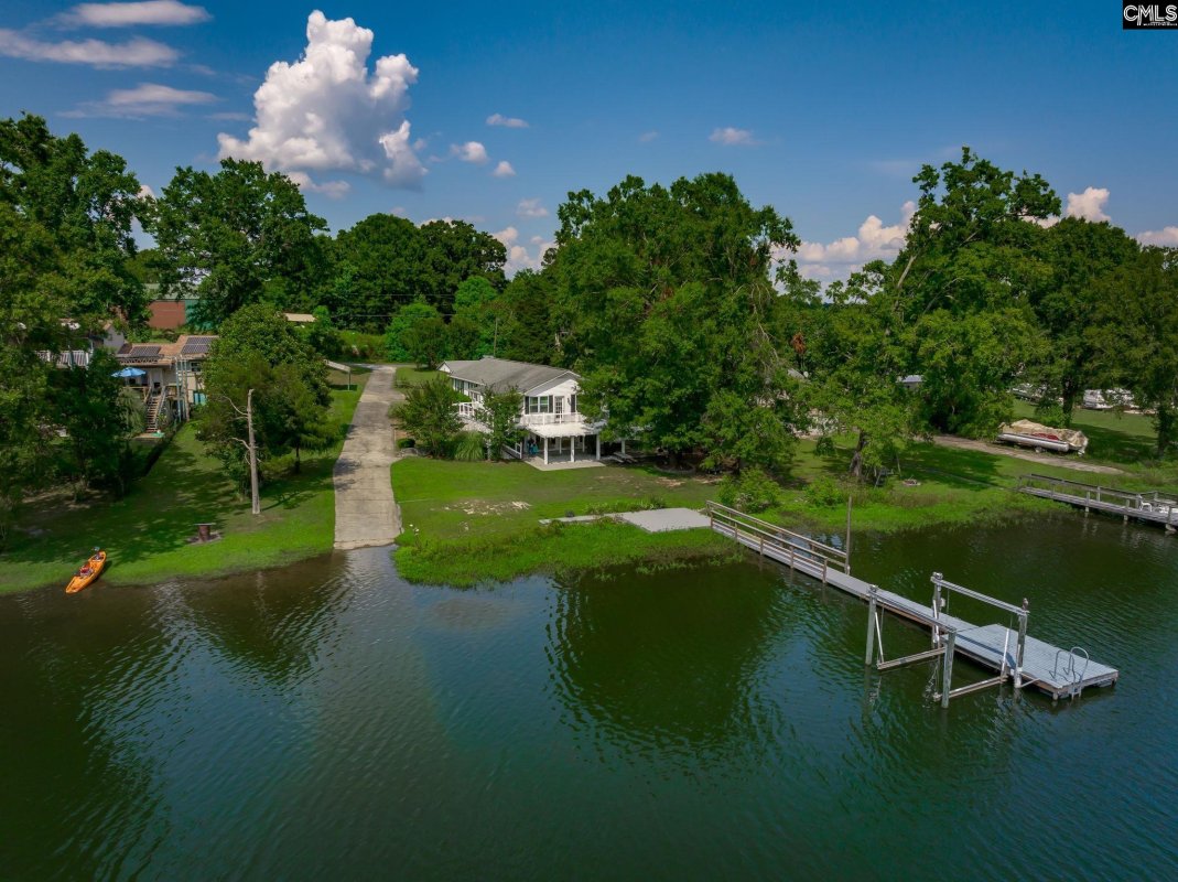 63 Holiday Acres Drive