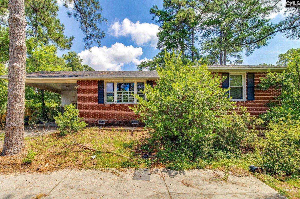 2900 N Beltline Boulevard