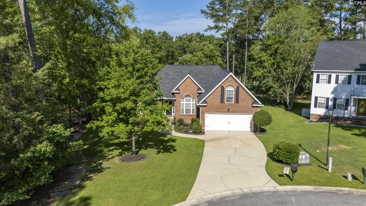 109 Oak Trace Court