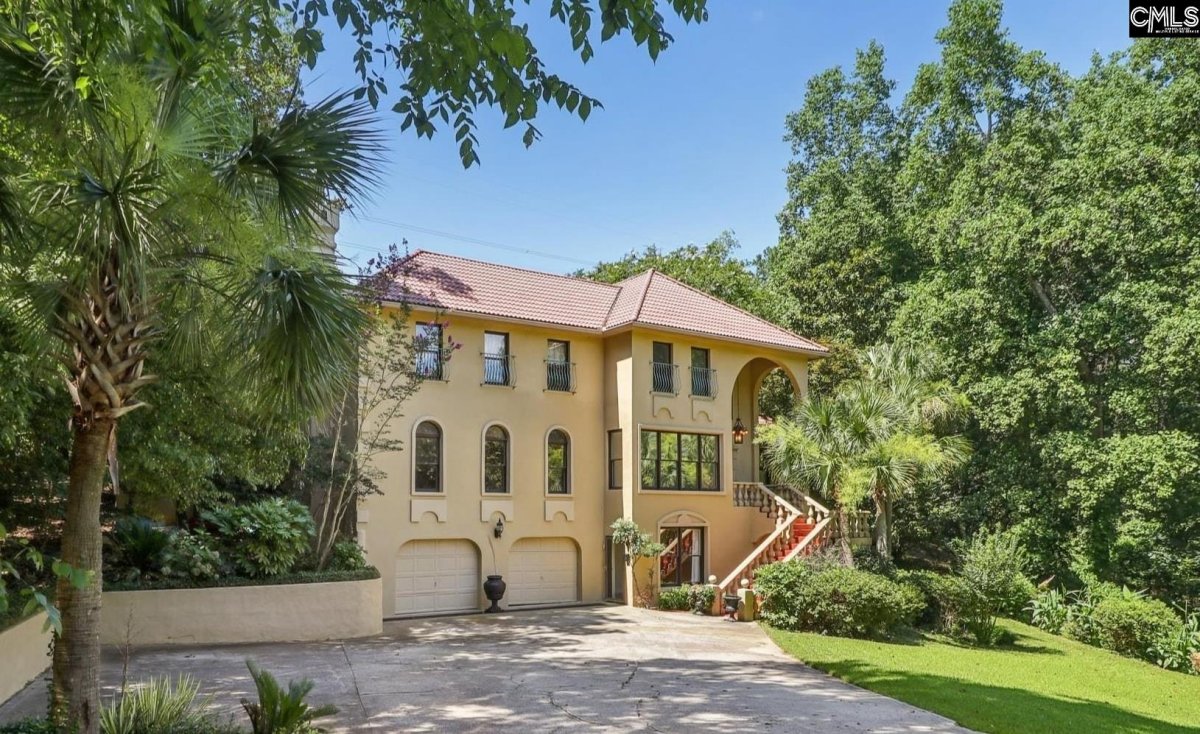 203 Holly Ridge Lane