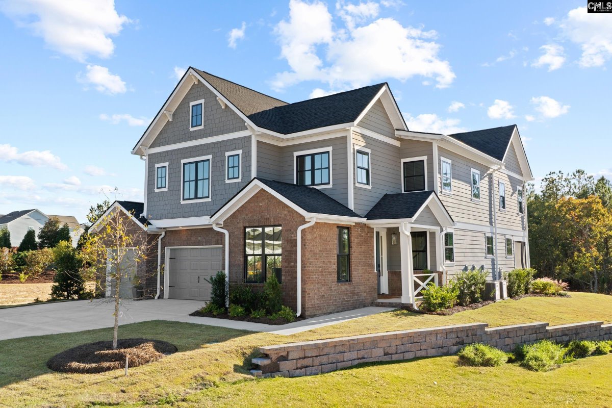 1009 Golfpoint Drive
