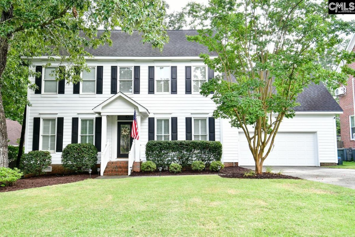 6108 Hampton Leas Lane
