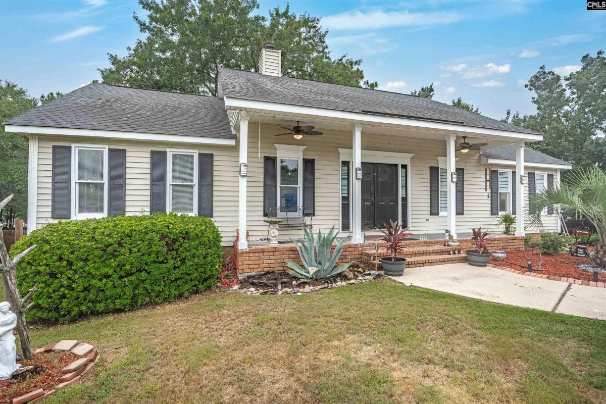 129 Pin Oak Court