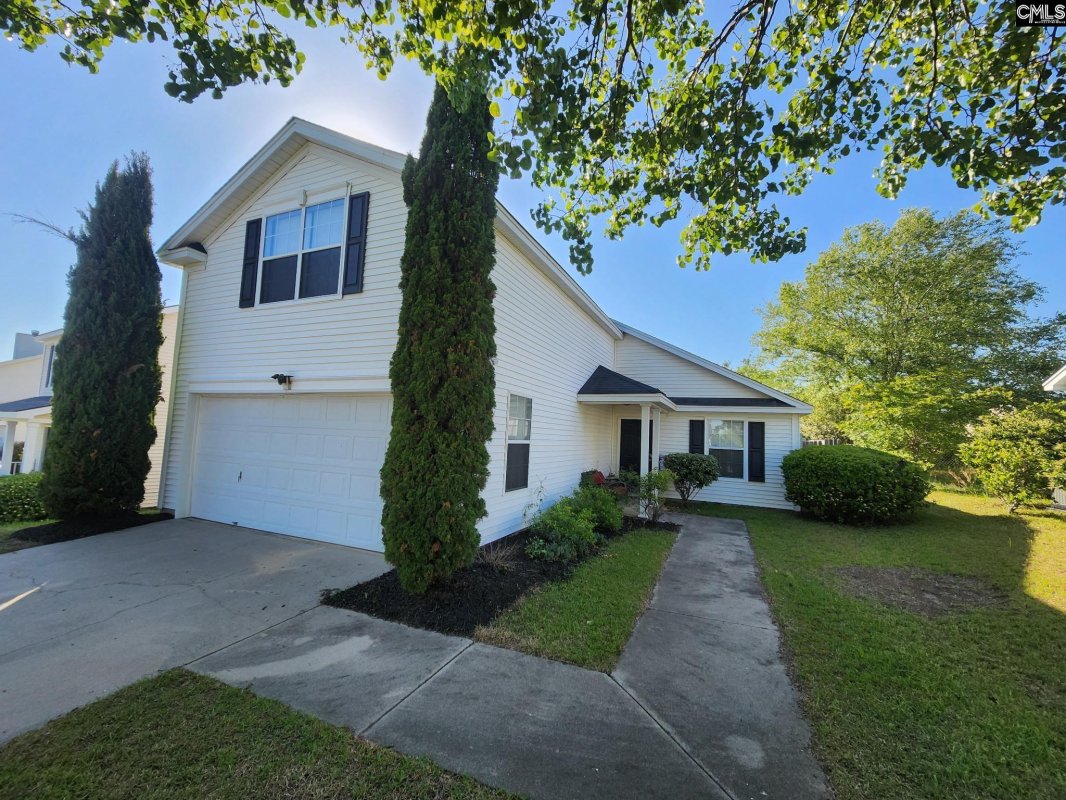 216 Elders Pond Drive