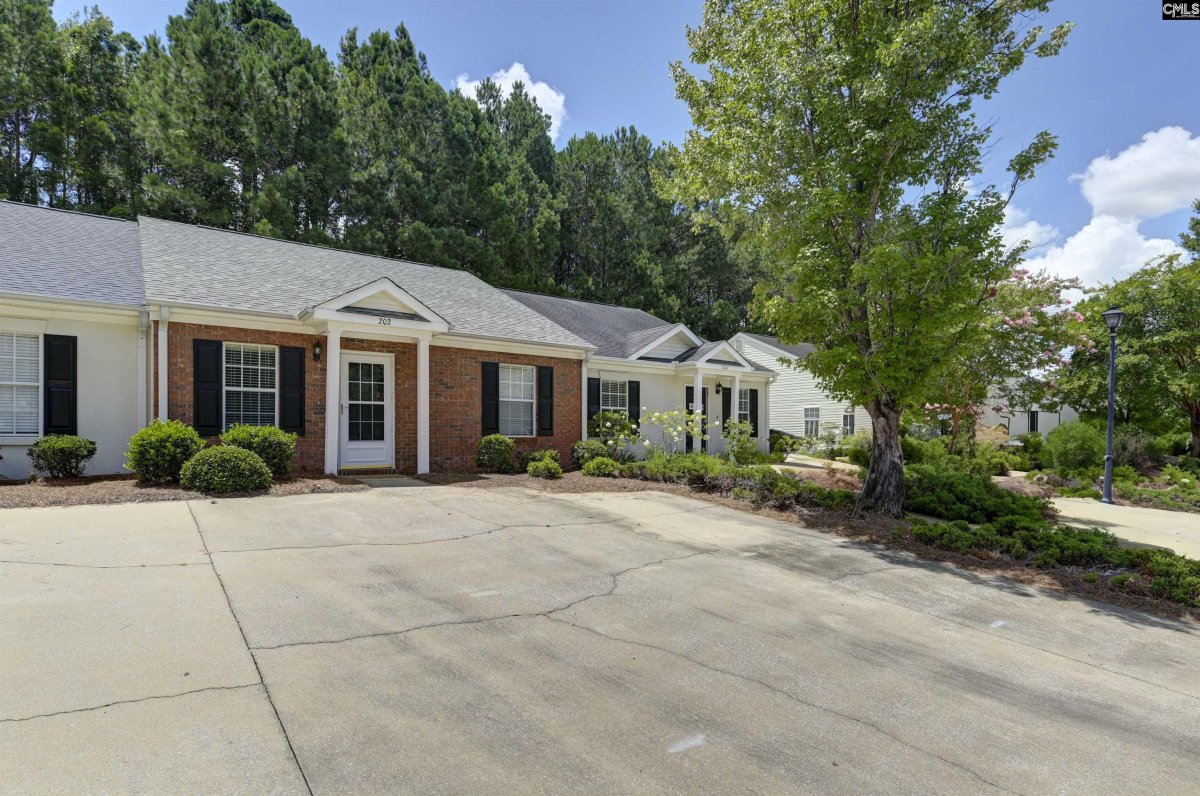 202 Waverly Court