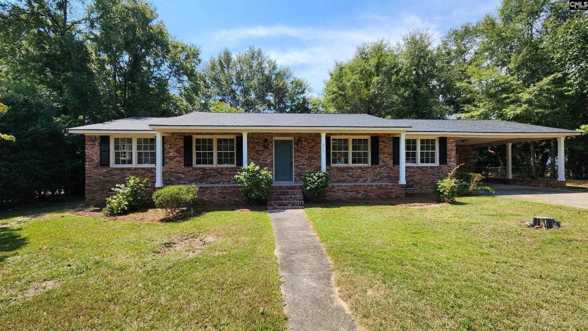 811 Rockwood Road