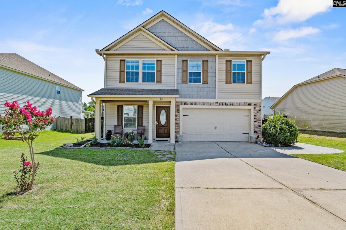 918 Dovefield Lane