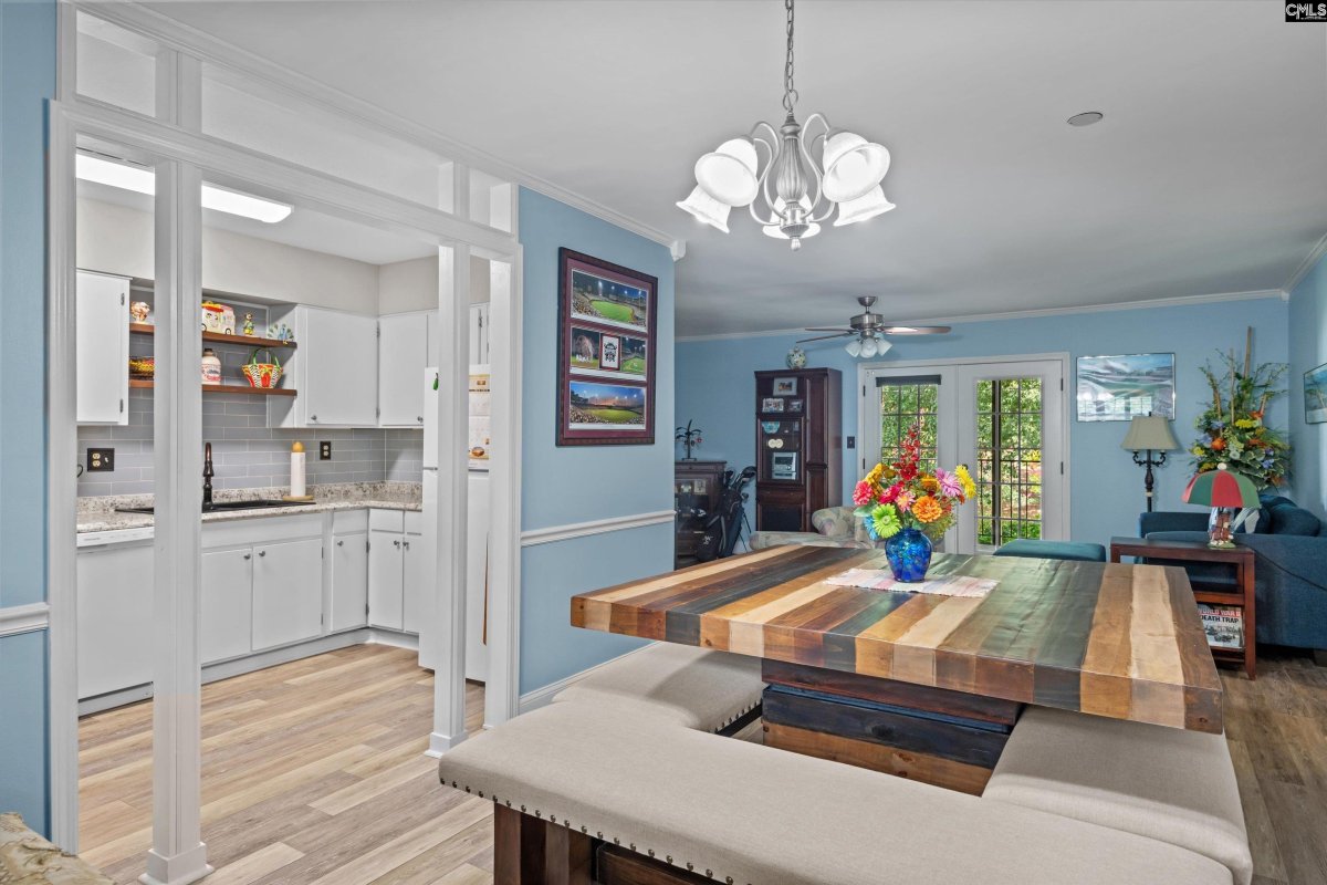 1100 Skyland Drive J-6