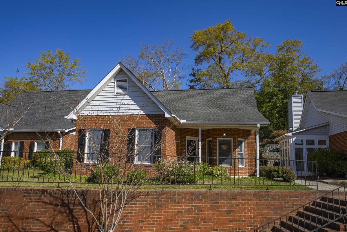 115 Walden Court