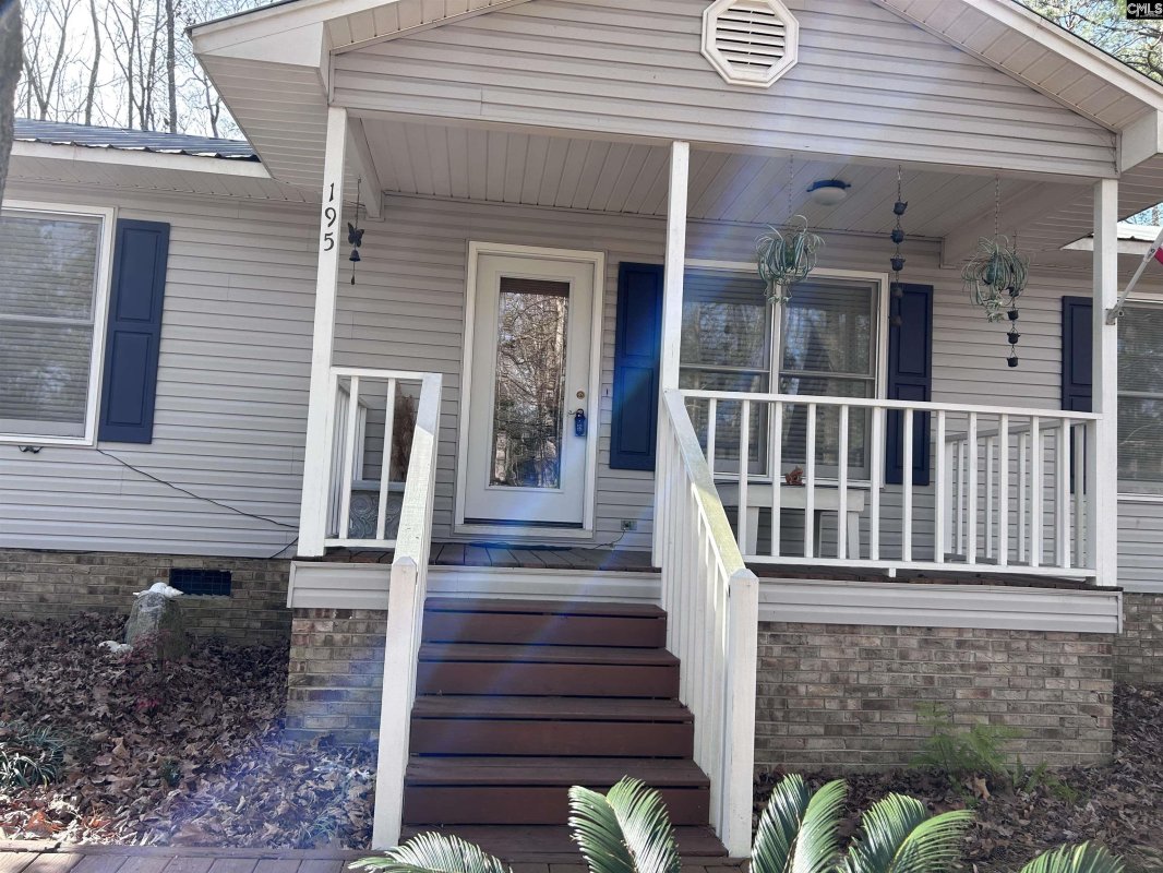 195 Lexington Lane