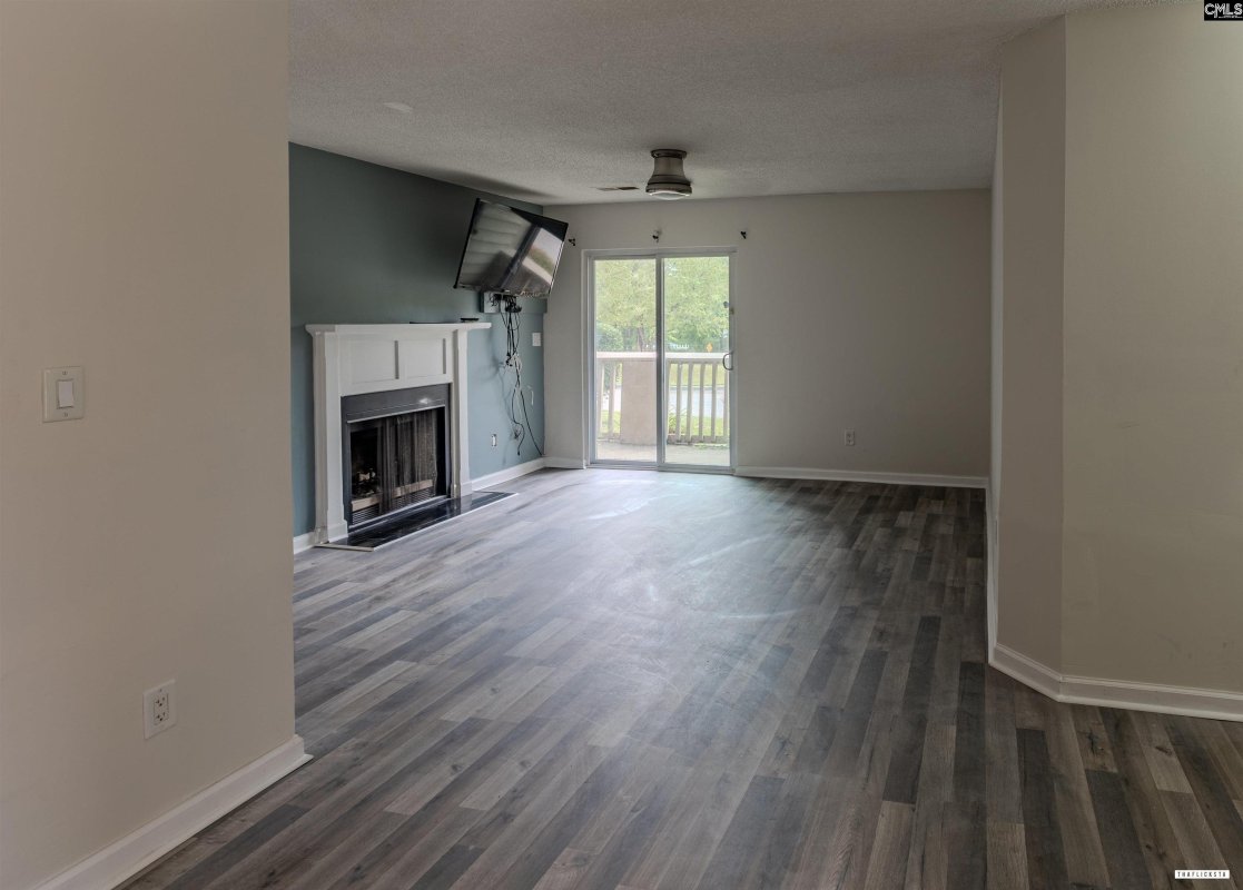 229 Windsor Point Road 7A