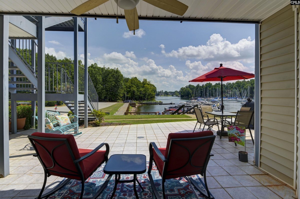 310 Shoreline Drive