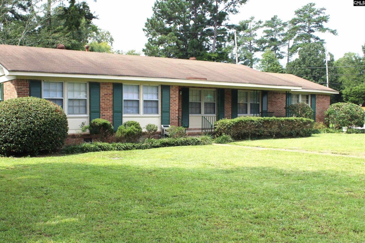 2901 Woodway Lane