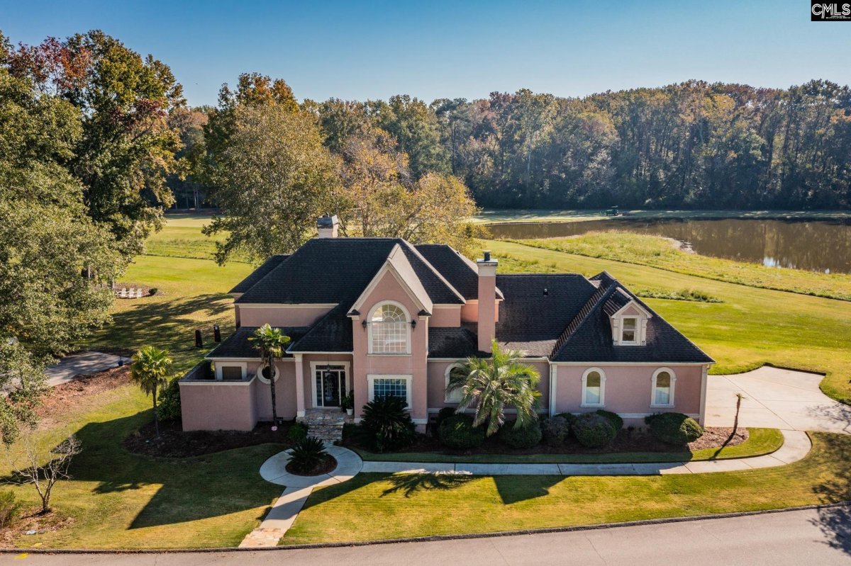217 Muirfield Way