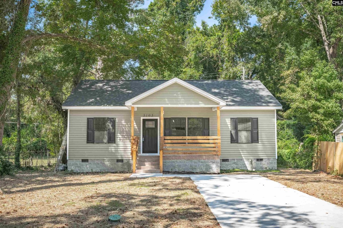 3105 Hammond Avenue