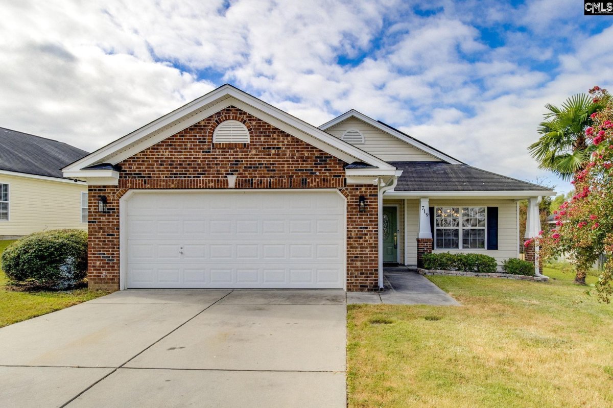 719 Applegate Lane