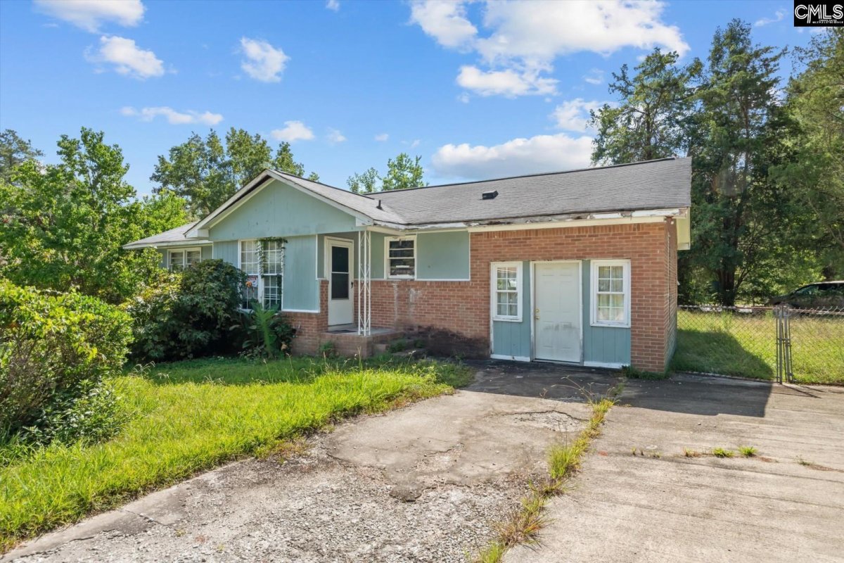 413 Westbridge Road
