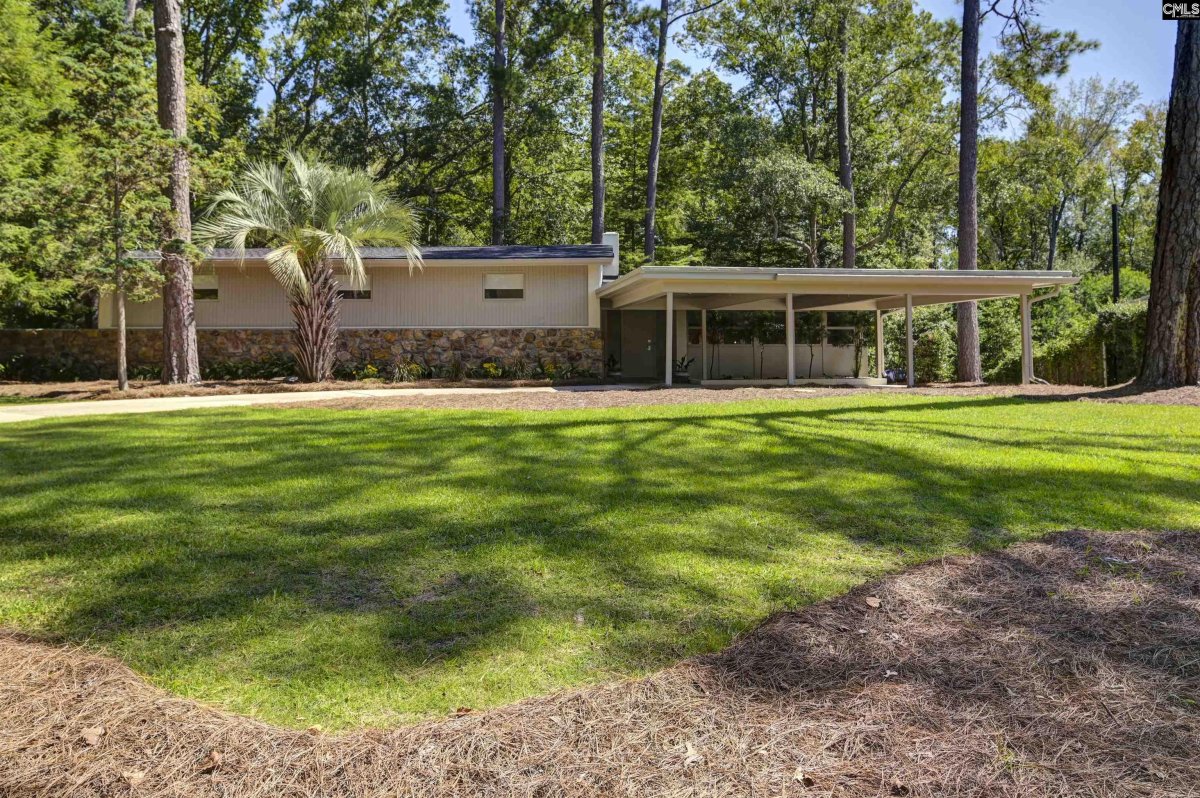4865 Forest Ridge Lane