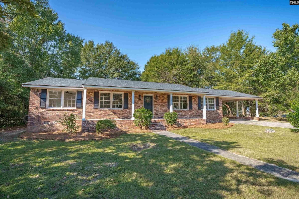 811 Rockwood Road