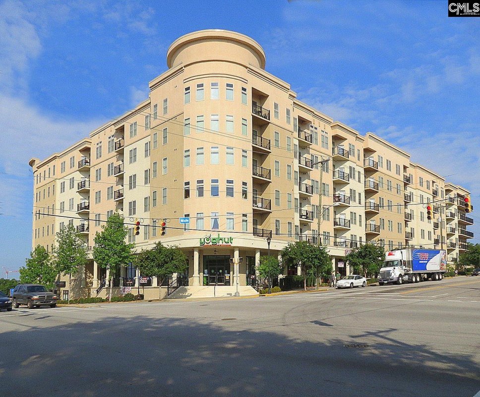 601 Main Street 512