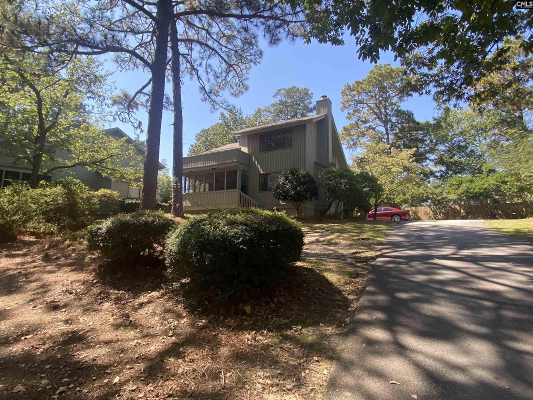 96 Ligustrum Lane