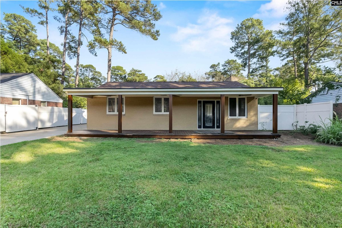 808 Buckingham Road