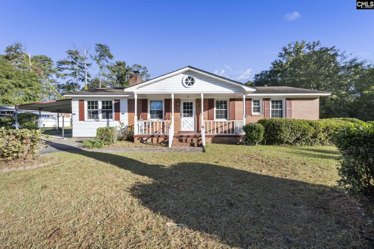 1709 Woodfield Drive