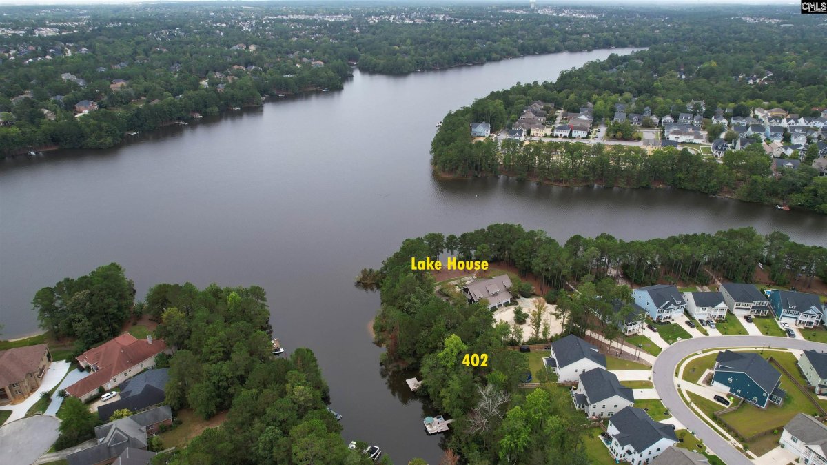 402 Harbour Pointe Drive