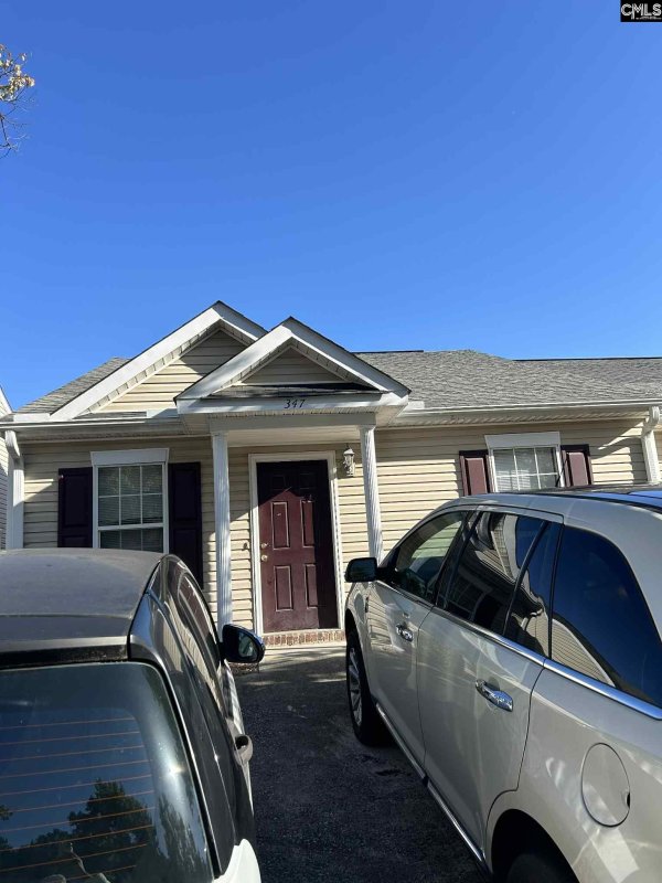 347 Elders Pond Circle