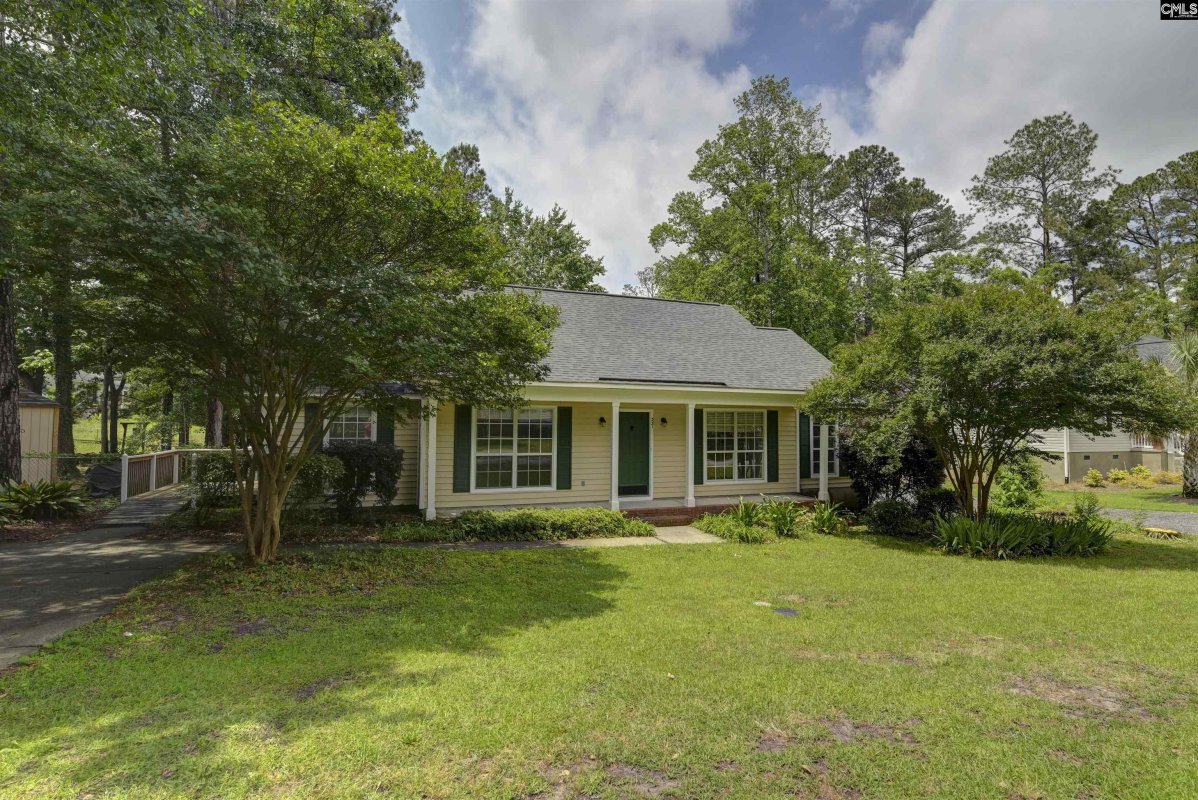 331 Three Oaks Drive