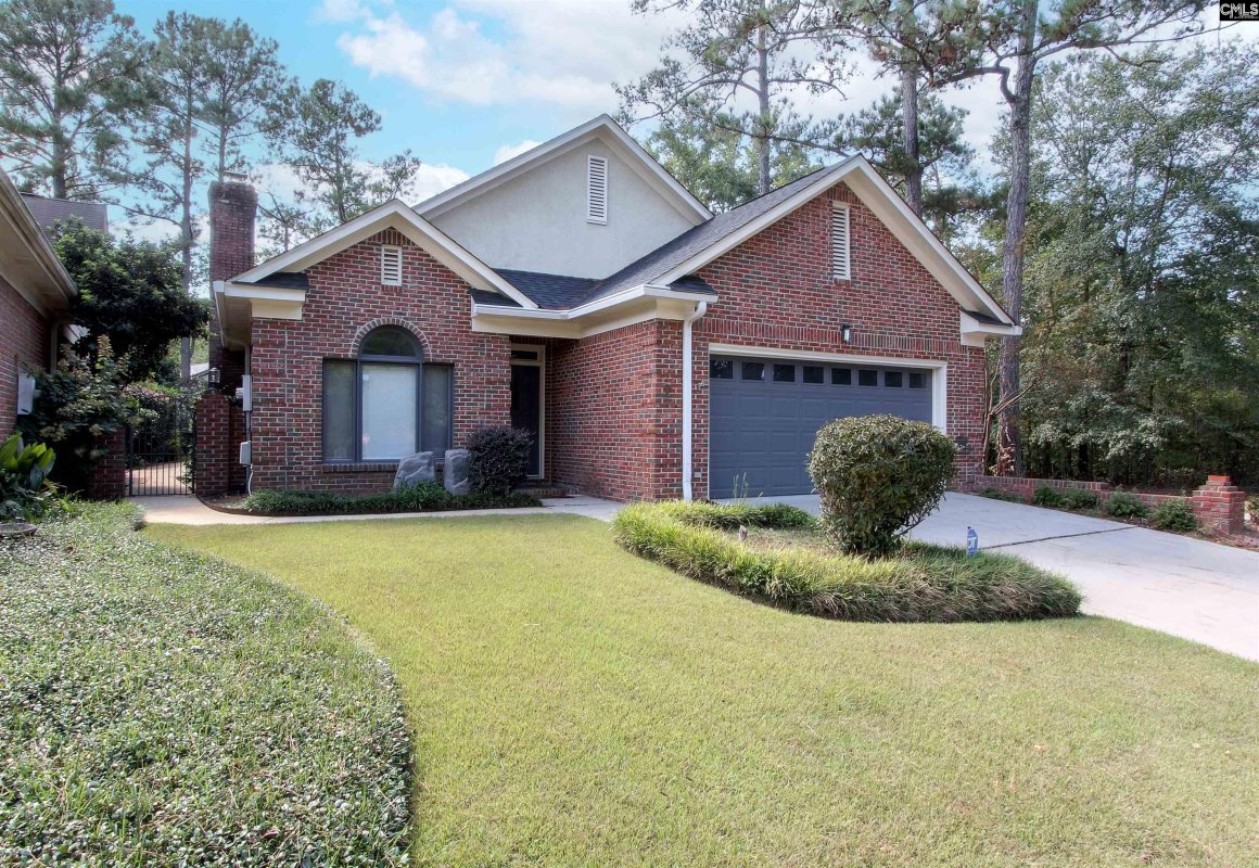 2 Southbury Drive