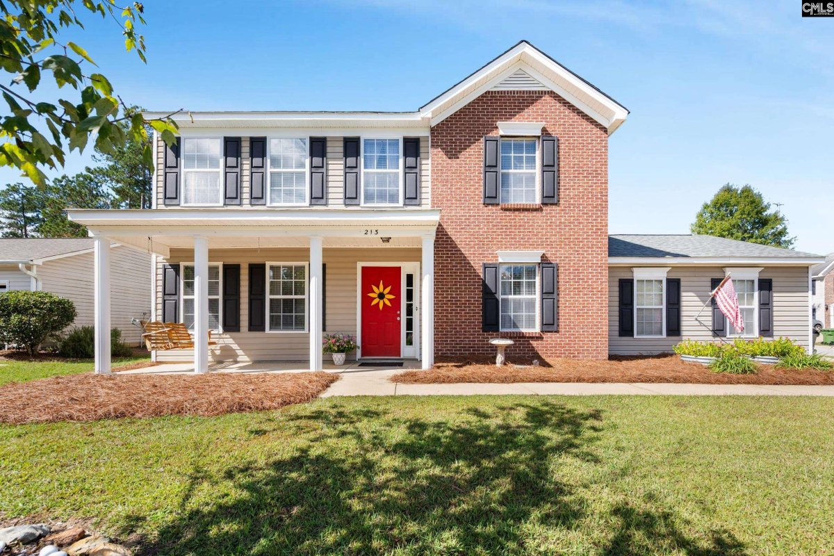 213 Aderley Oak Loop