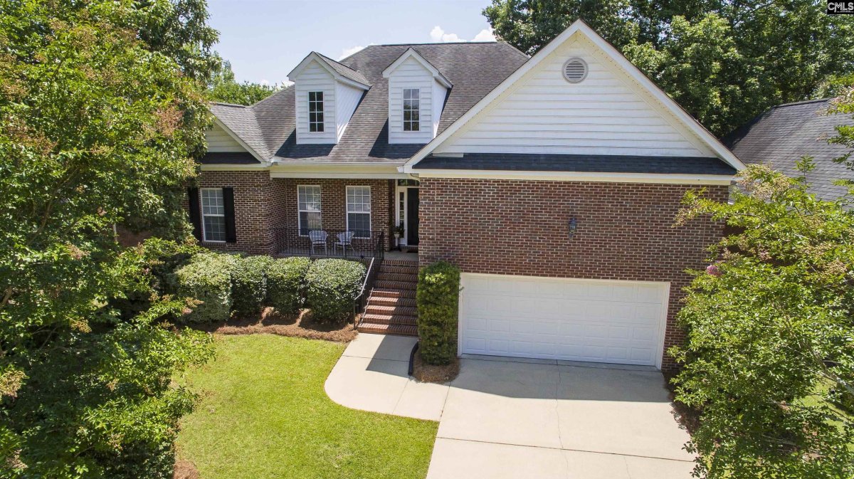 110 Lake Hilton Drive