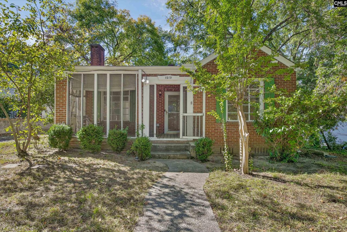 1615 Maple Street