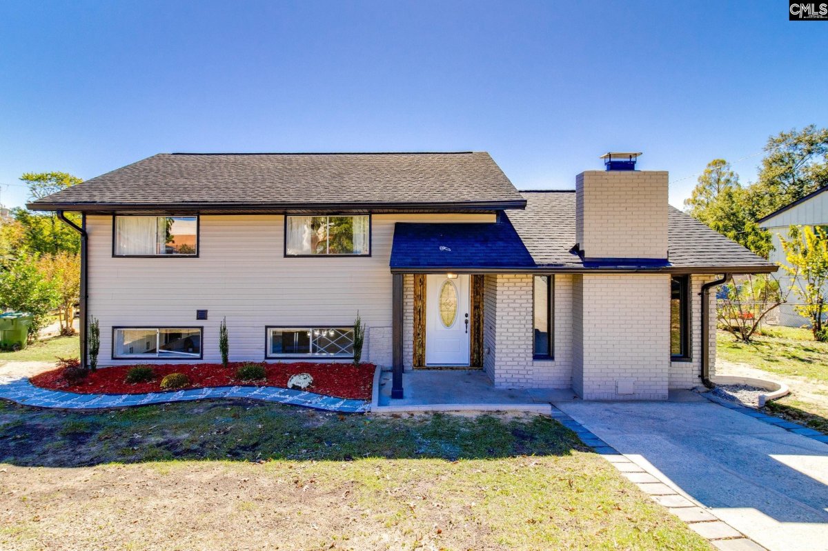1522 Faraway Drive