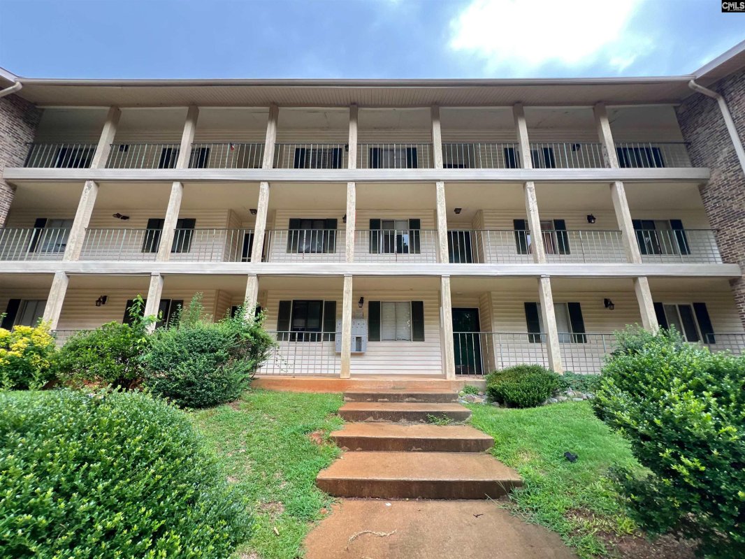 1208 Bush River Road C10