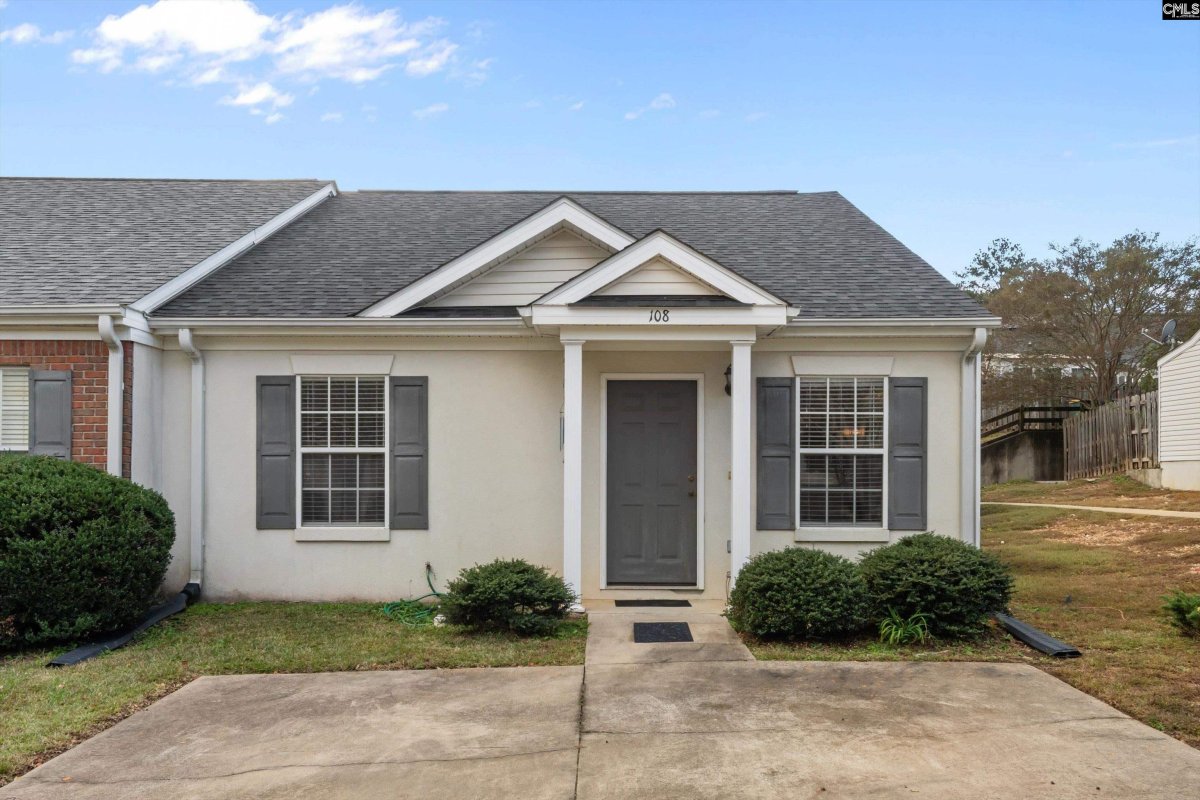 108 Deerchase Lane