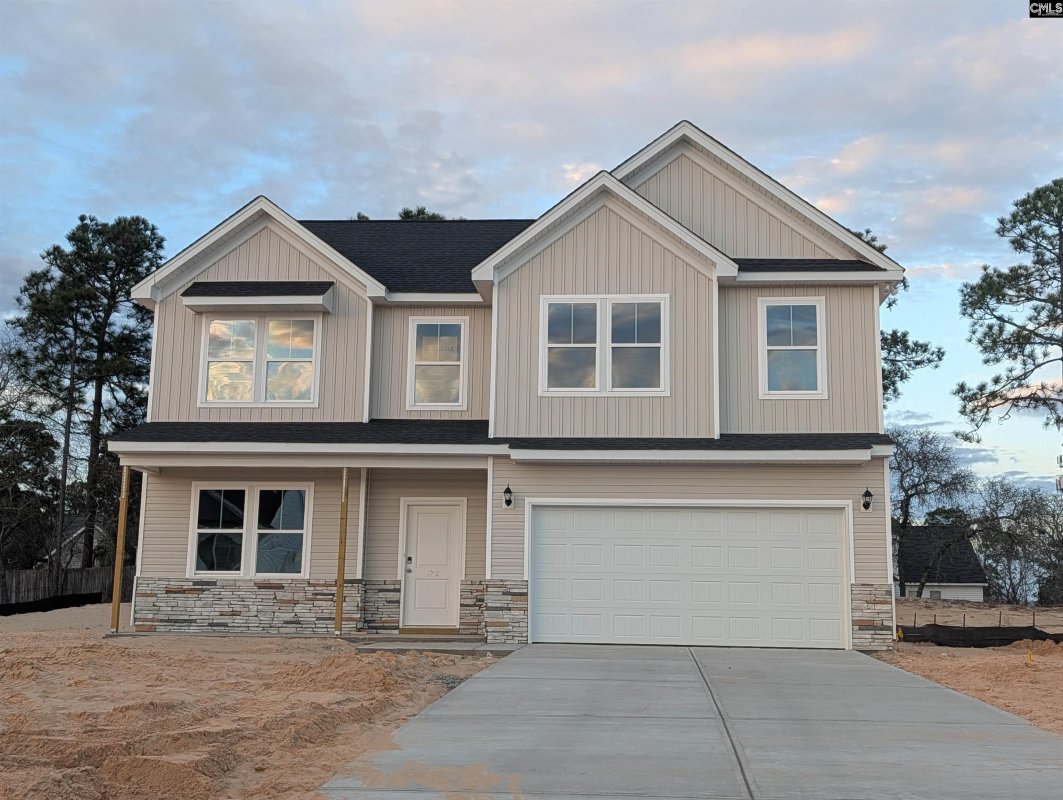 522 Blue Jay Way