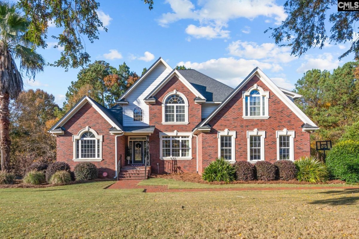 1 Ascot Ridge Court