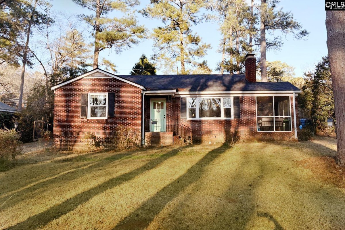 305 Summerlea Drive