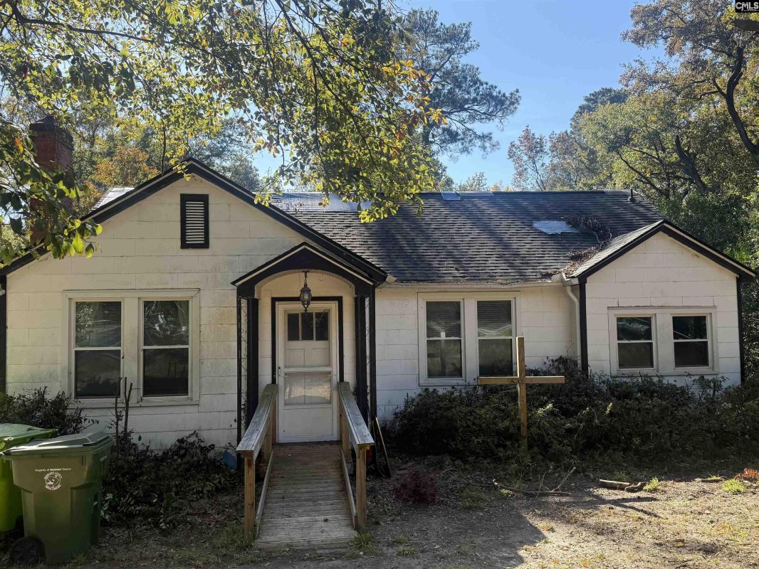 6305 Winyah Drive