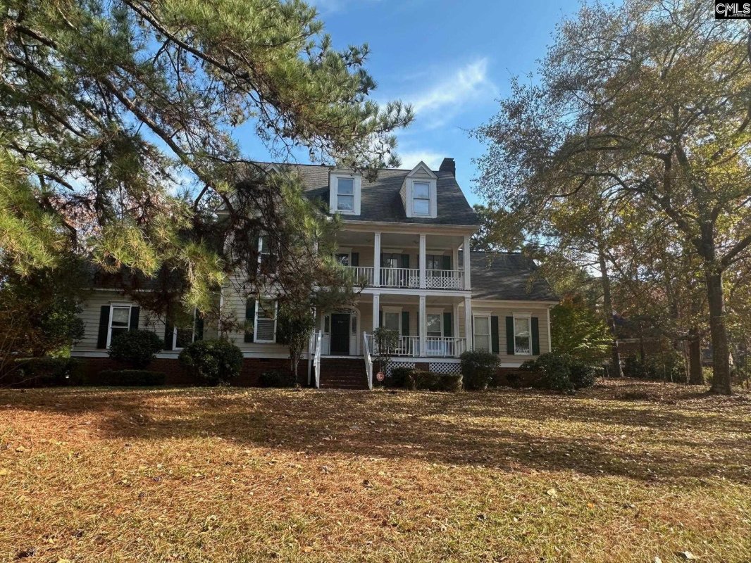 224 N Woodlake Drive