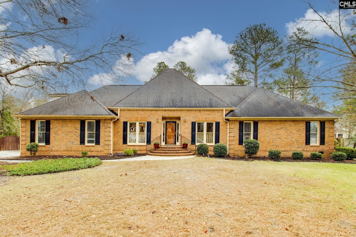 3 Foxfield Lane
