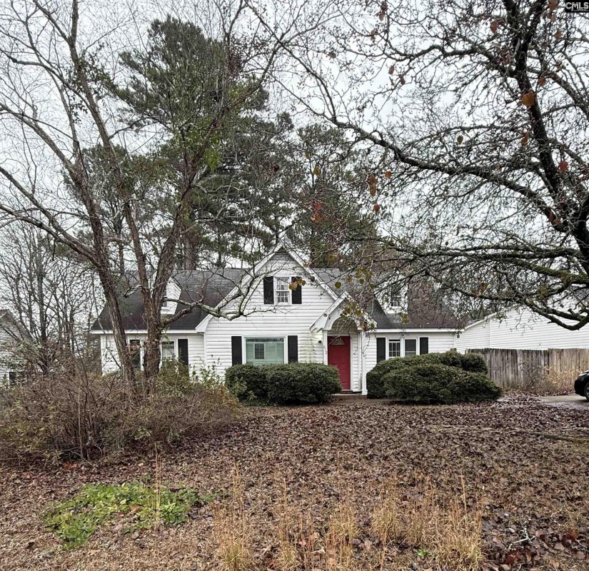 612 Riverwalk Way