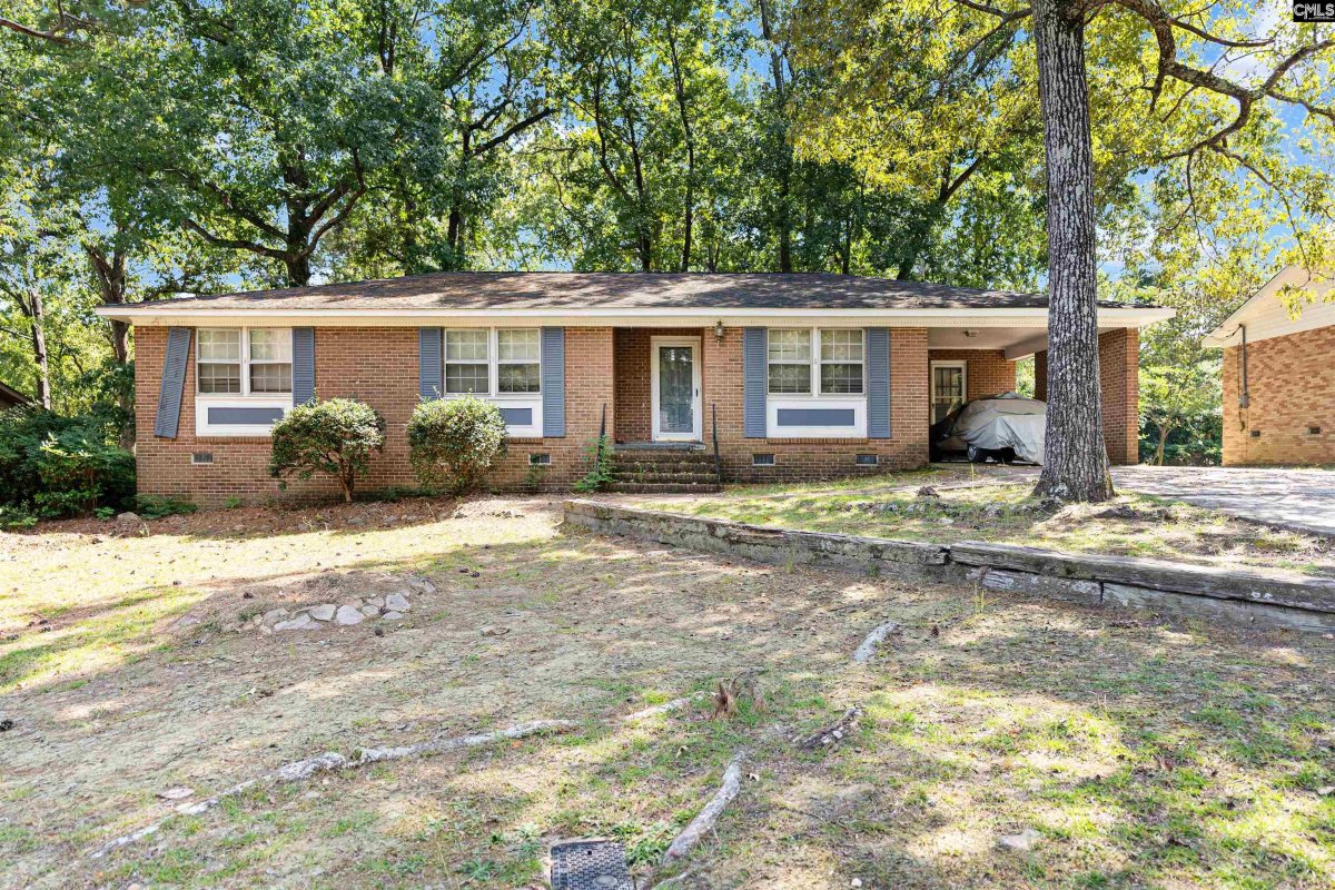 2214 Rolling Hills Road