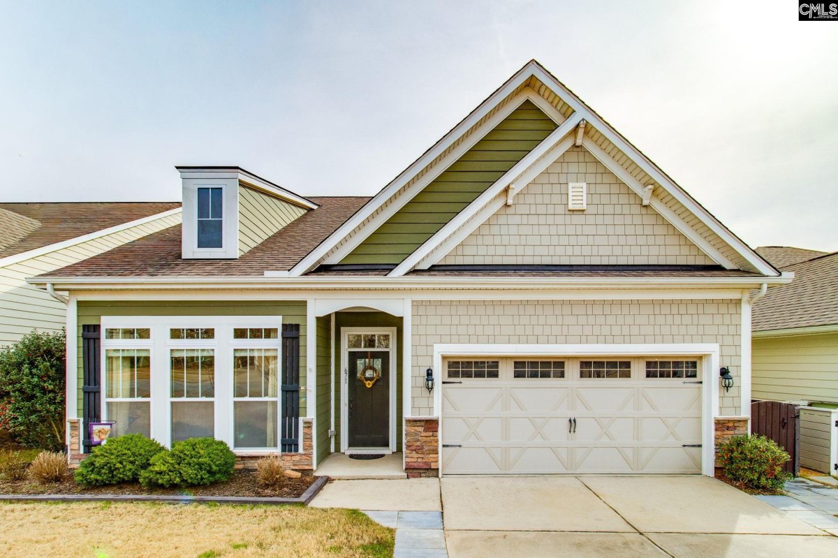 671 Scarlet Baby Drive